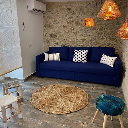 Ideal Parelles Aptm Amb Encant Estil Mediterrani I Tranquil A Llançà Exterior foto